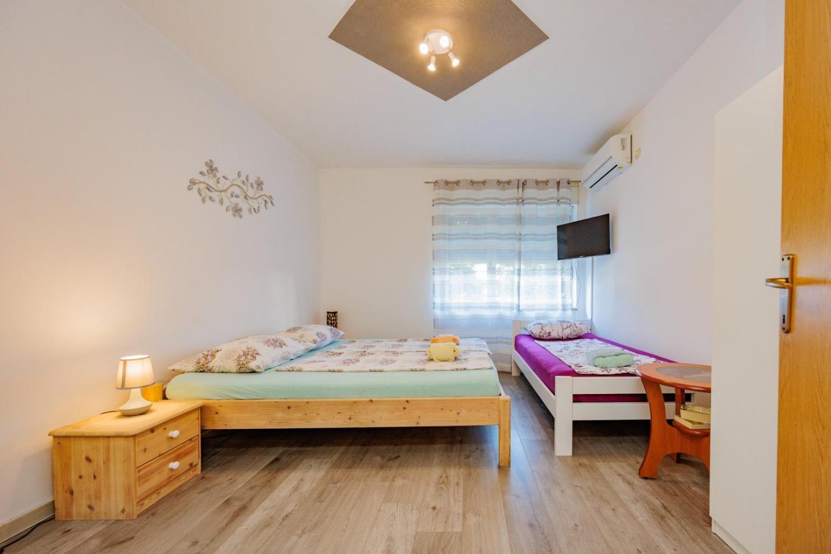 Crowonder Lucky House With Pool And Patio 30 Meters From The * Zadar