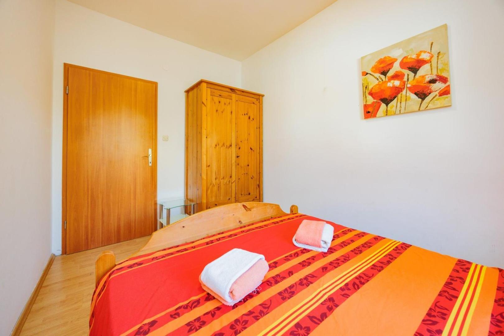 Crowonder Lucky House With Pool And Patio 30 Meters From The Apartament Zadar