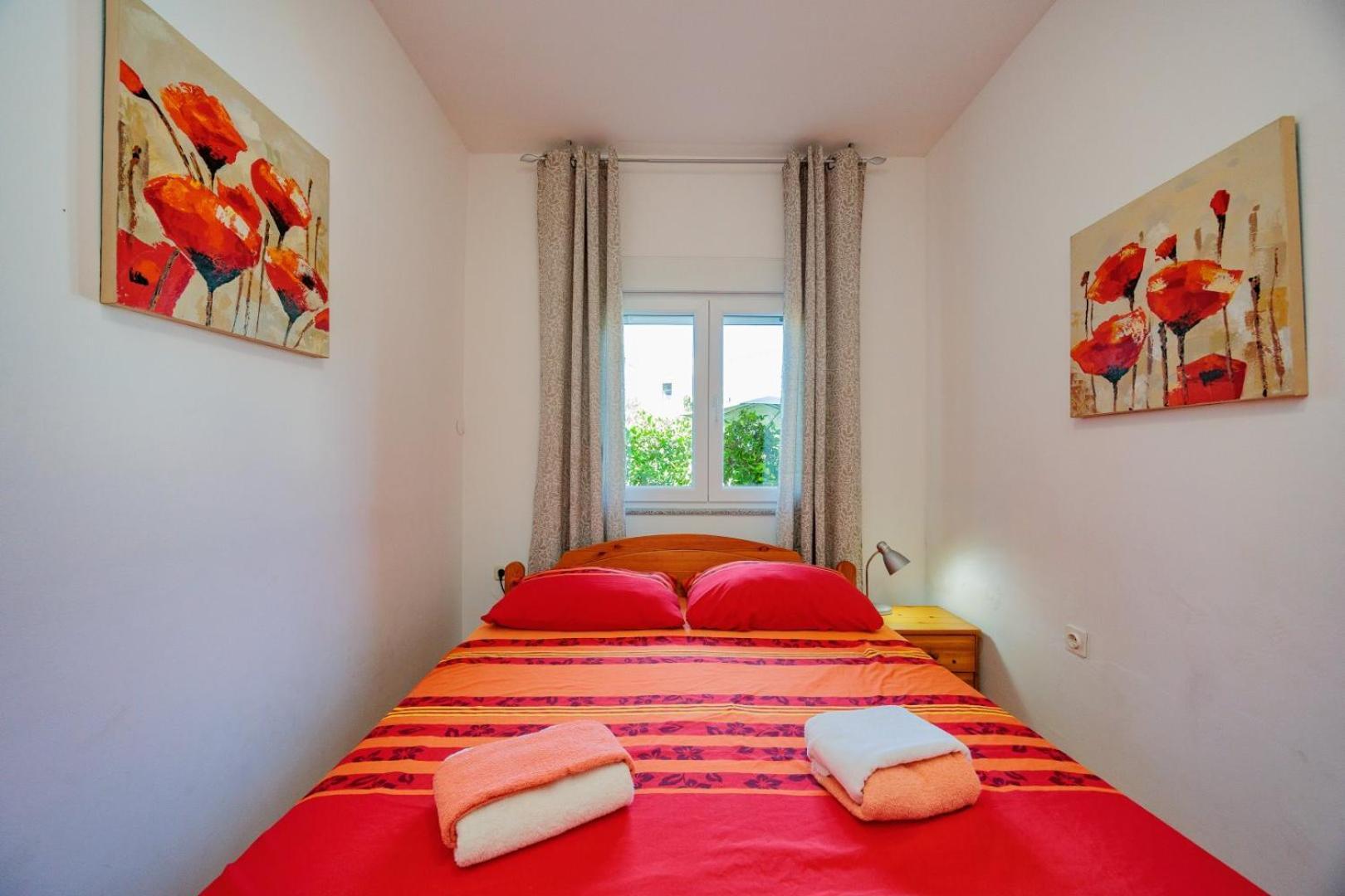 Crowonder Lucky House With Pool And Patio 30 Meters From The